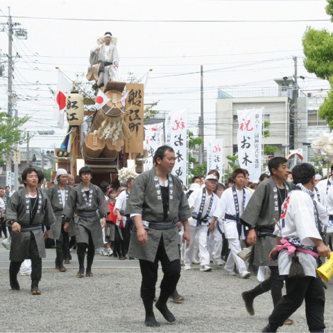 船江神習組奉曳団